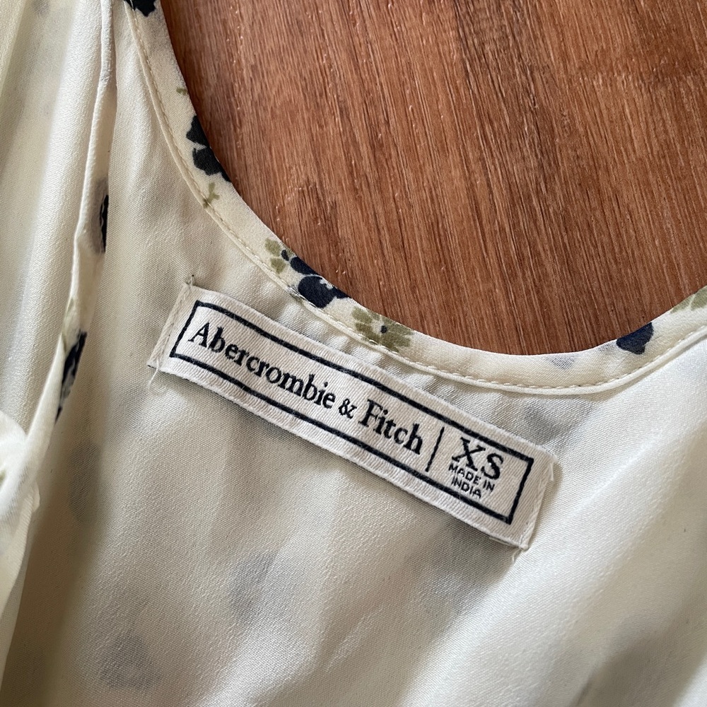 Abercrombie & Fitch Womens Floral Maxi Dress XS Flutter Sleeve Garden Party A+F - Picture 4 of 8